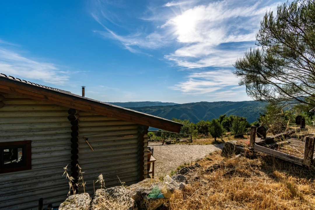 Moradia T8 para Venda em Rio Douro Foto 30