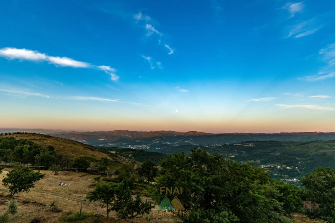 Moradia T8 para Venda em Rio Douro Foto 114