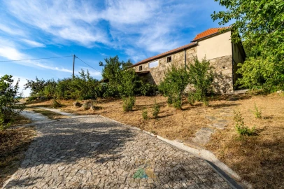 Moradia T8 para Venda em Rio Douro