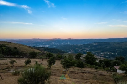 Moradia T8 para Venda em Rio Douro