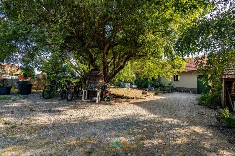 Moradia T8 para Venda em Rio Douro Foto 3