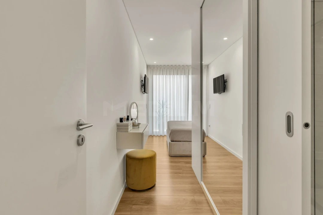 Apartamento T2 para Venda em Vilar de Pinheiro Foto 10