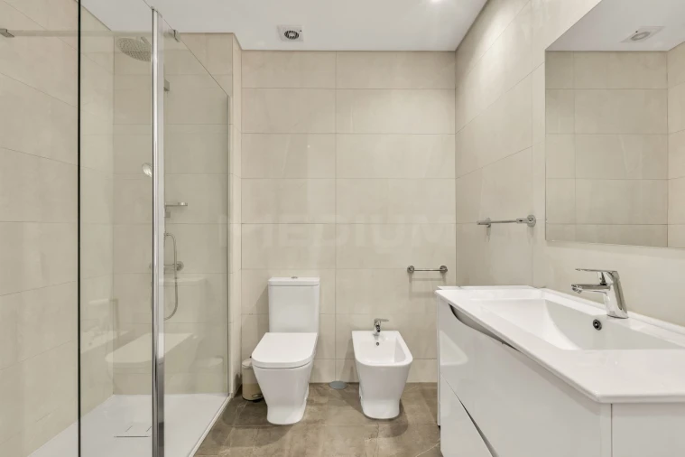 Apartamento T2 para Venda em Vilar de Pinheiro Foto 13