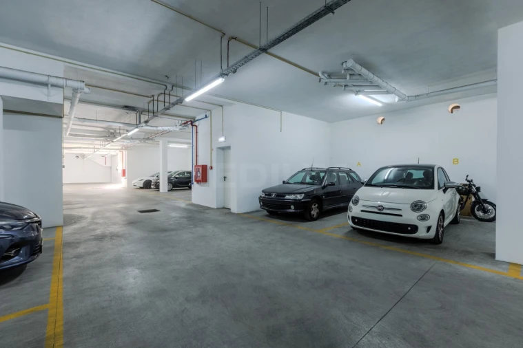 Apartamento T2 para Venda em Vilar de Pinheiro Foto 20
