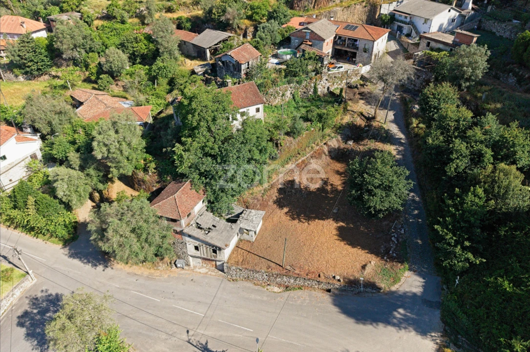 Moradia T3 para Venda em Vilela, Seramil e Paredes Secas Foto 8