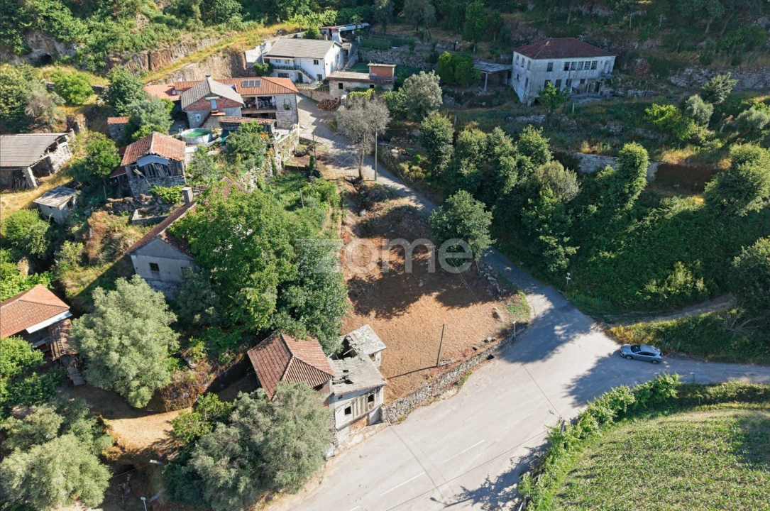 Moradia T3 para Venda em Vilela, Seramil e Paredes Secas Foto 9