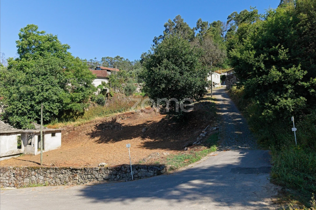 Moradia T3 para Venda em Vilela, Seramil e Paredes Secas Foto 13
