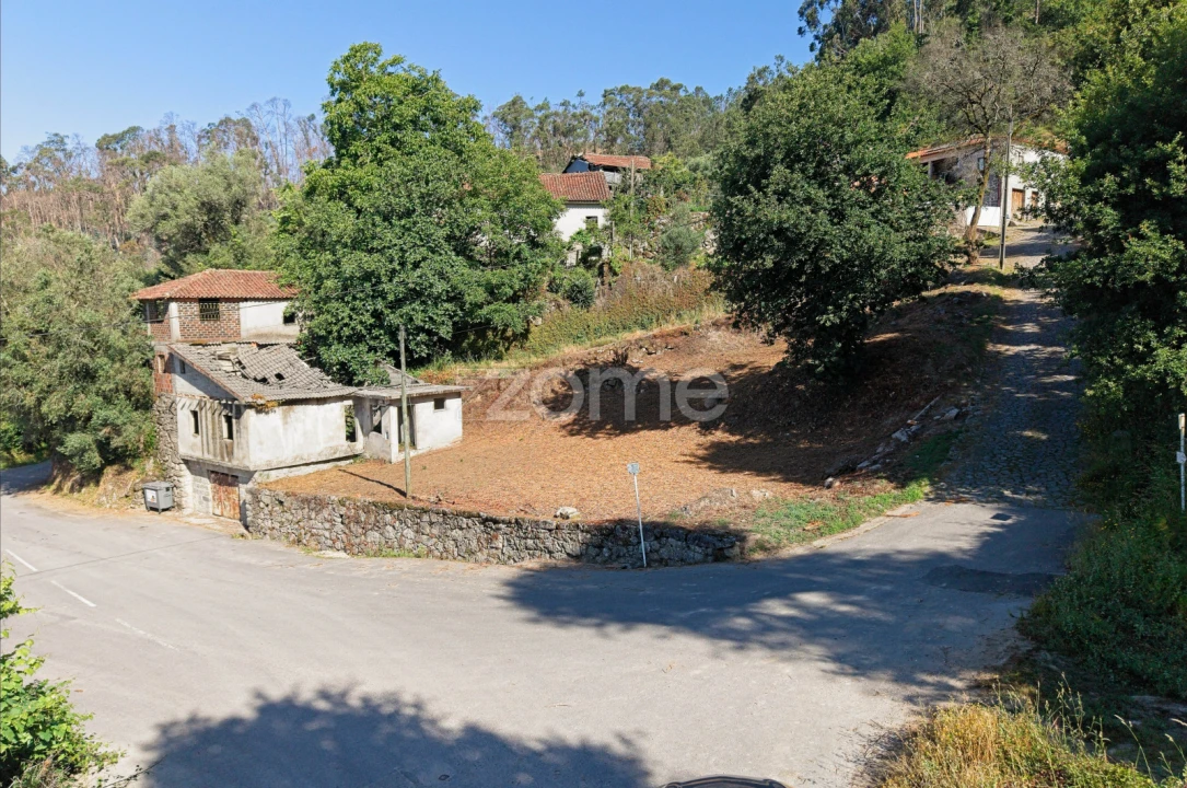 Moradia T3 para Venda em Vilela, Seramil e Paredes Secas Foto 1