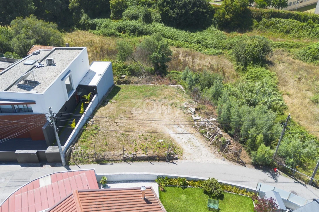 Terreno para Venda em Matosinhos e Leça da Palmeira Foto 1