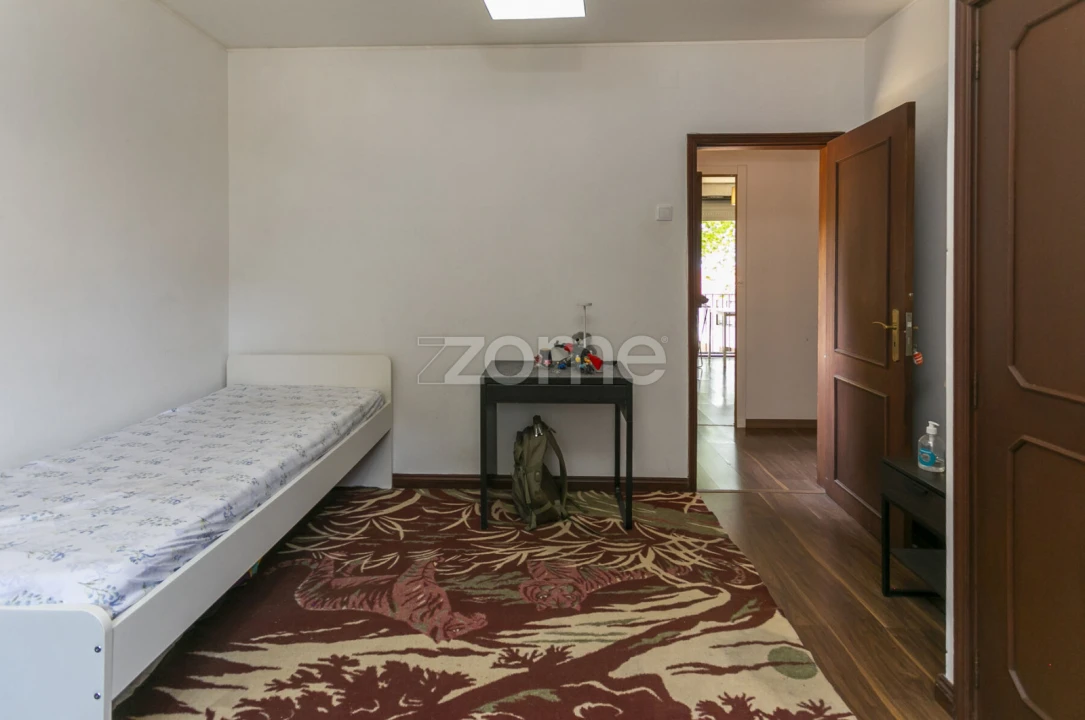 Apartamento T3 para Venda em Mafamude e Vilar do Paraíso Foto 19
