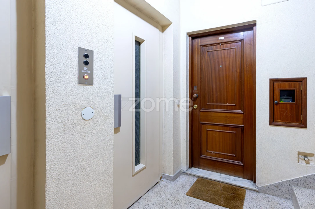 Apartamento T3 para Venda em Bonfim Foto 16