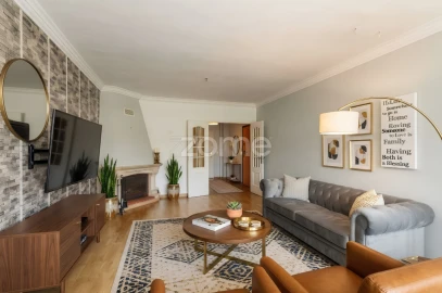Apartamento T3 para Venda em Algueirão-Mem Martins