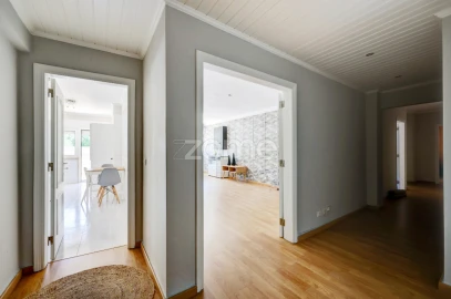 Apartamento T3 para Venda em Algueirão-Mem Martins