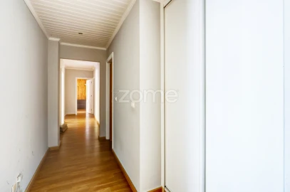 Apartamento T3 para Venda em Algueirão-Mem Martins