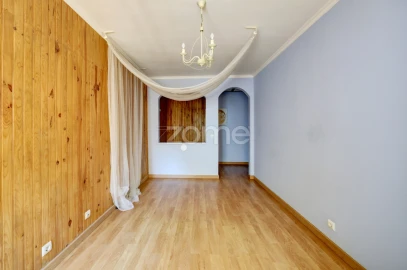 Apartamento T3 para Venda em Algueirão-Mem Martins