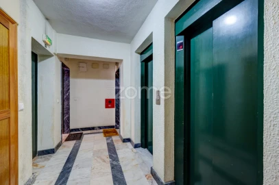 Apartamento T3 para Venda em Algueirão-Mem Martins