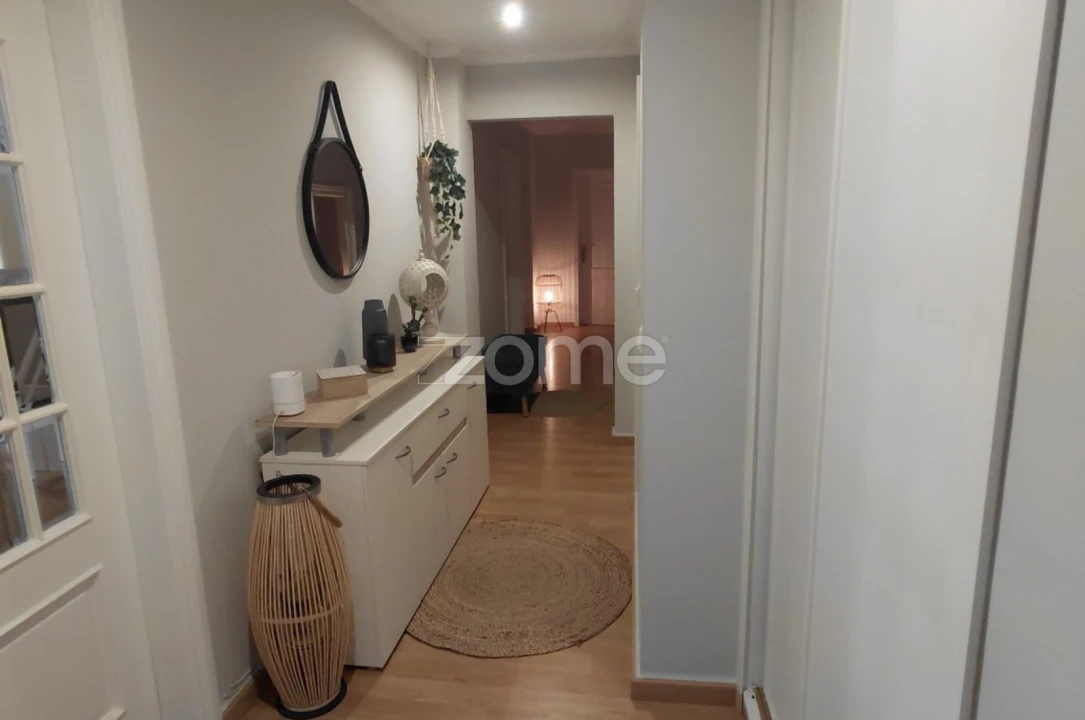 Apartamento T3 para Venda em Algueirão-Mem Martins Foto 3
