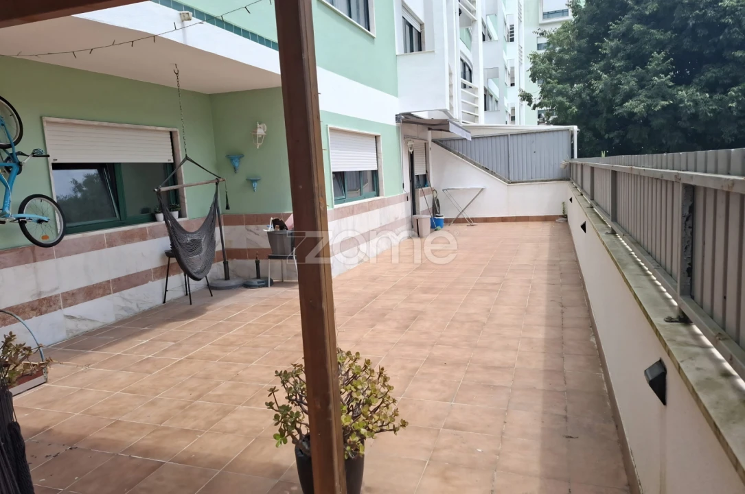 Apartamento T3 para Venda em Algueirão-Mem Martins Foto 36