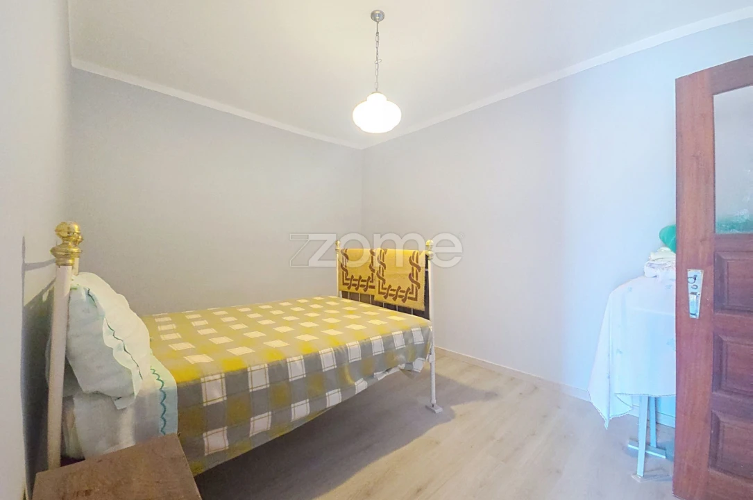 Moradia T2 para Venda em Paião Foto 34