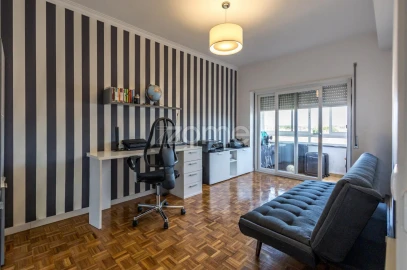 Apartamento T4 para Venda em Cascais e Estoril