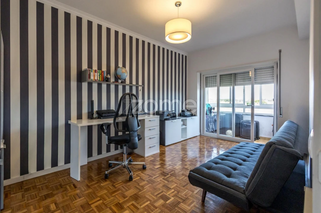 Apartamento T4 para Venda em Cascais e Estoril Foto 31