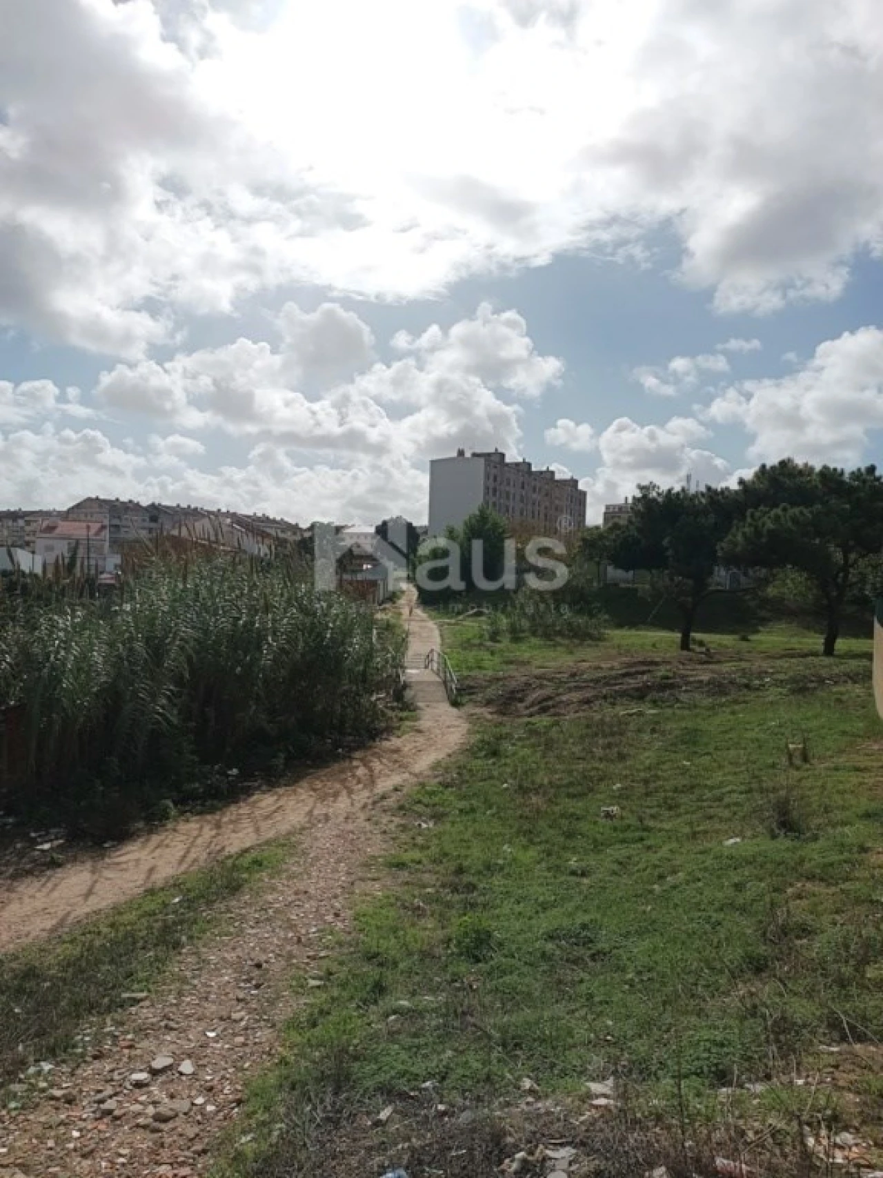 Terreno para Venda em Baixa da Banheira e Vale da Amoreira Foto 2