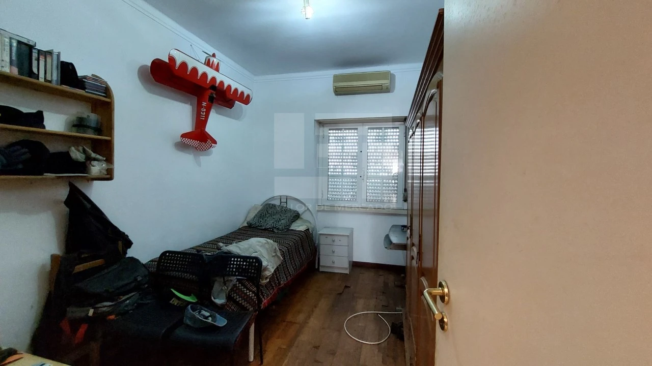 Apartamento T2 para Venda em Venteira Foto 10