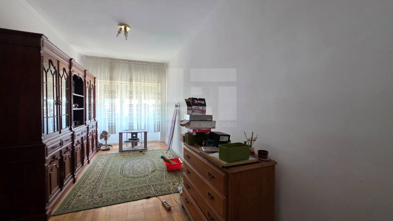 Apartamento T2 para Venda em Venteira Foto 21