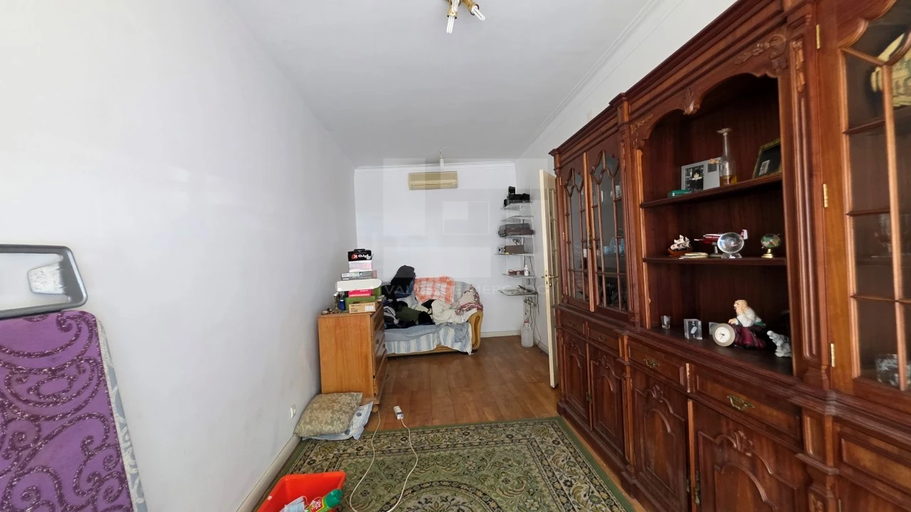 Apartamento T2 para Venda em Venteira Foto 22