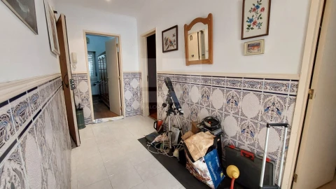 Apartamento T2 para Venda em Venteira