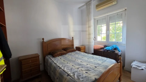 Apartamento T2 para Venda em Venteira
