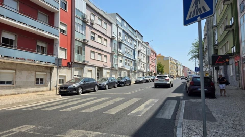 Apartamento T2 para Venda em Venteira