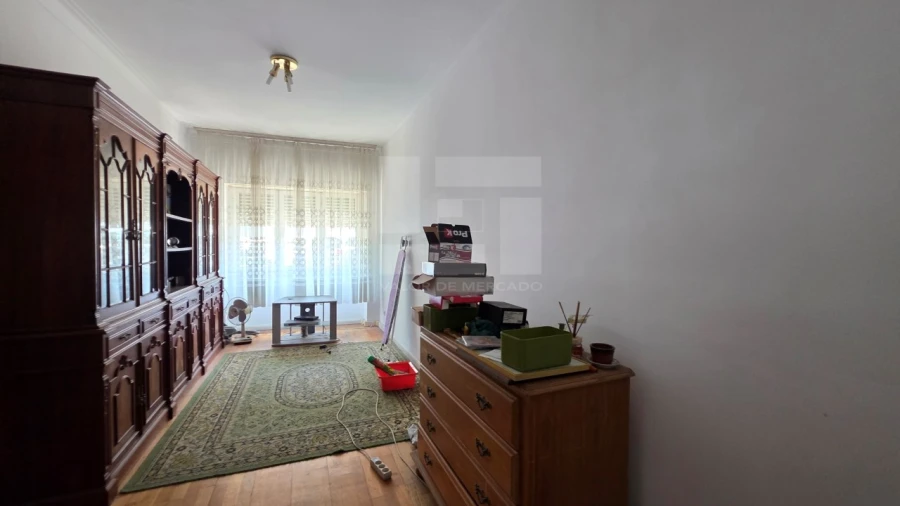 Apartamento T2 para Venda em Venteira Foto 21