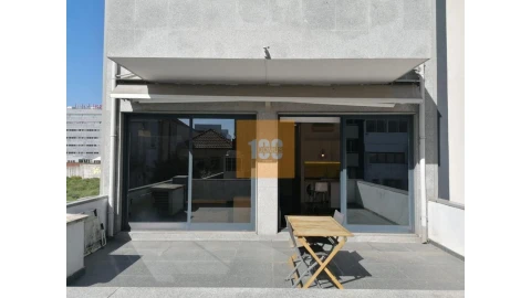 Apartamento para Venda em Ramalde