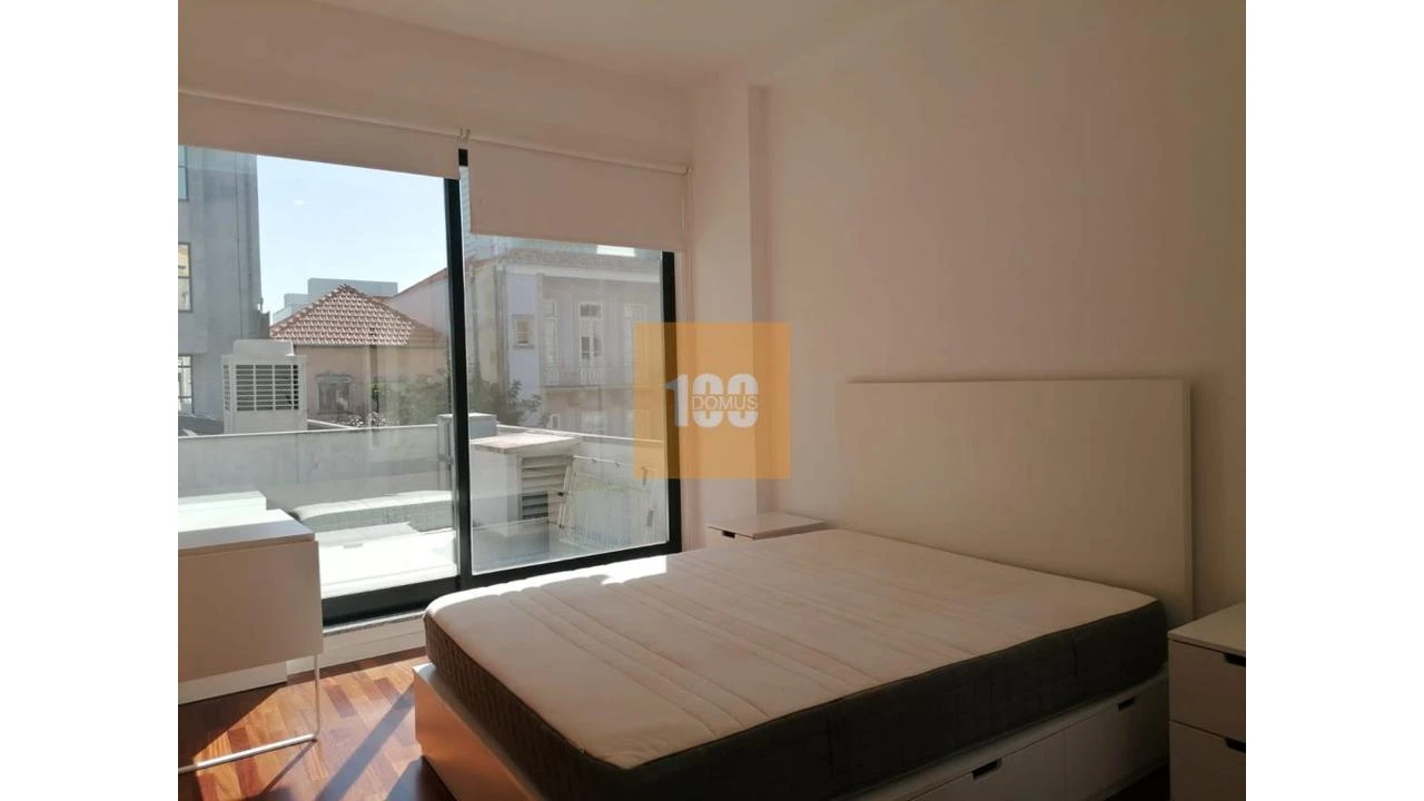 Apartamento para Venda em Ramalde Foto 5