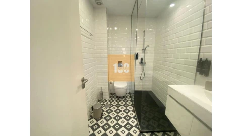 Apartamento para Venda em Ramalde