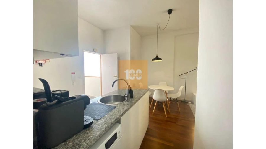 Apartamento para Venda em Ramalde Foto 9