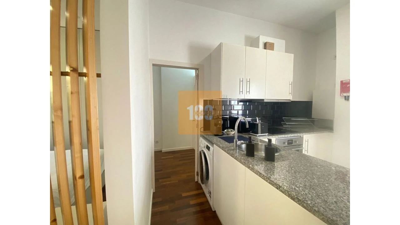 Apartamento para Venda em Ramalde Foto 8