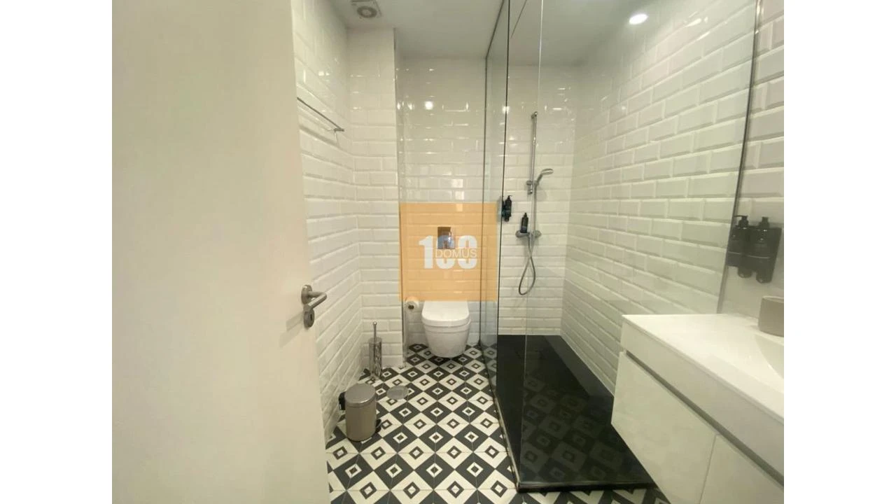 Apartamento para Venda em Ramalde Foto 16