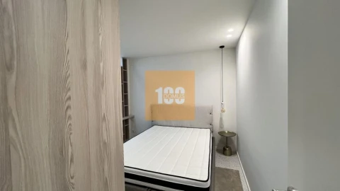 Apartamento T2 para Venda em Lordelo do Ouro e Massarelos