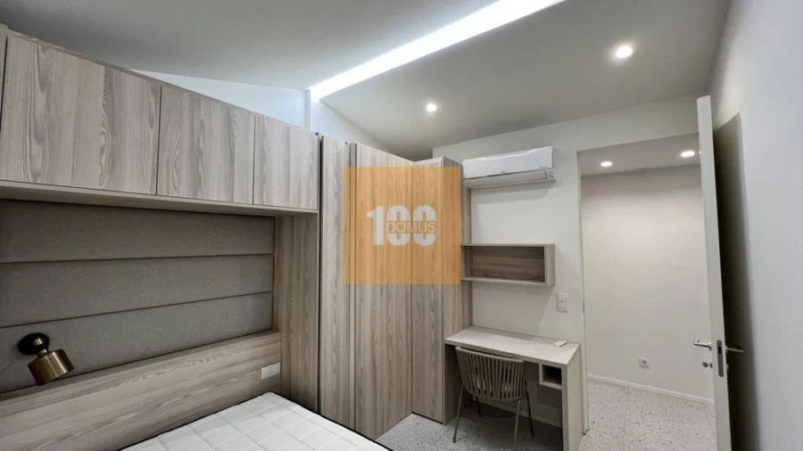 Apartamento T2 para Venda em Lordelo do Ouro e Massarelos Foto 14