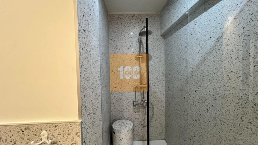 Apartamento T2 para Venda em Lordelo do Ouro e Massarelos Foto 8