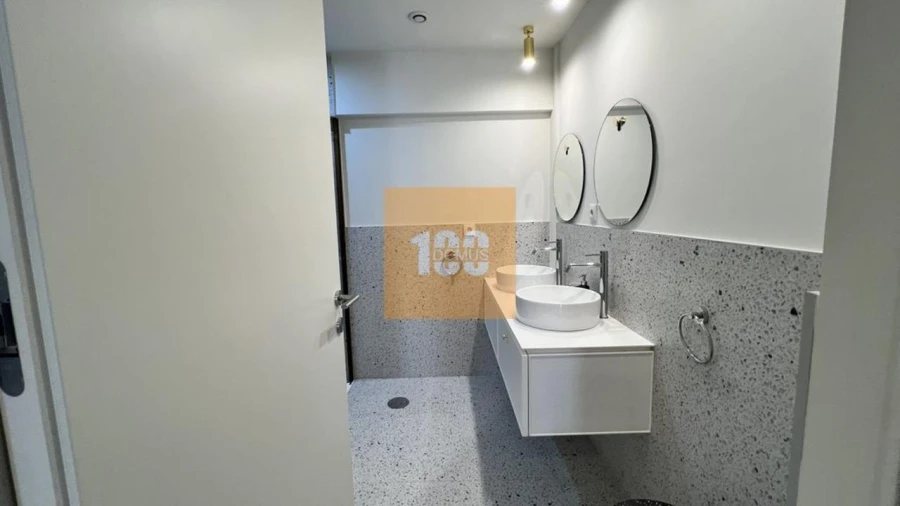 Apartamento T2 para Venda em Lordelo do Ouro e Massarelos Foto 7