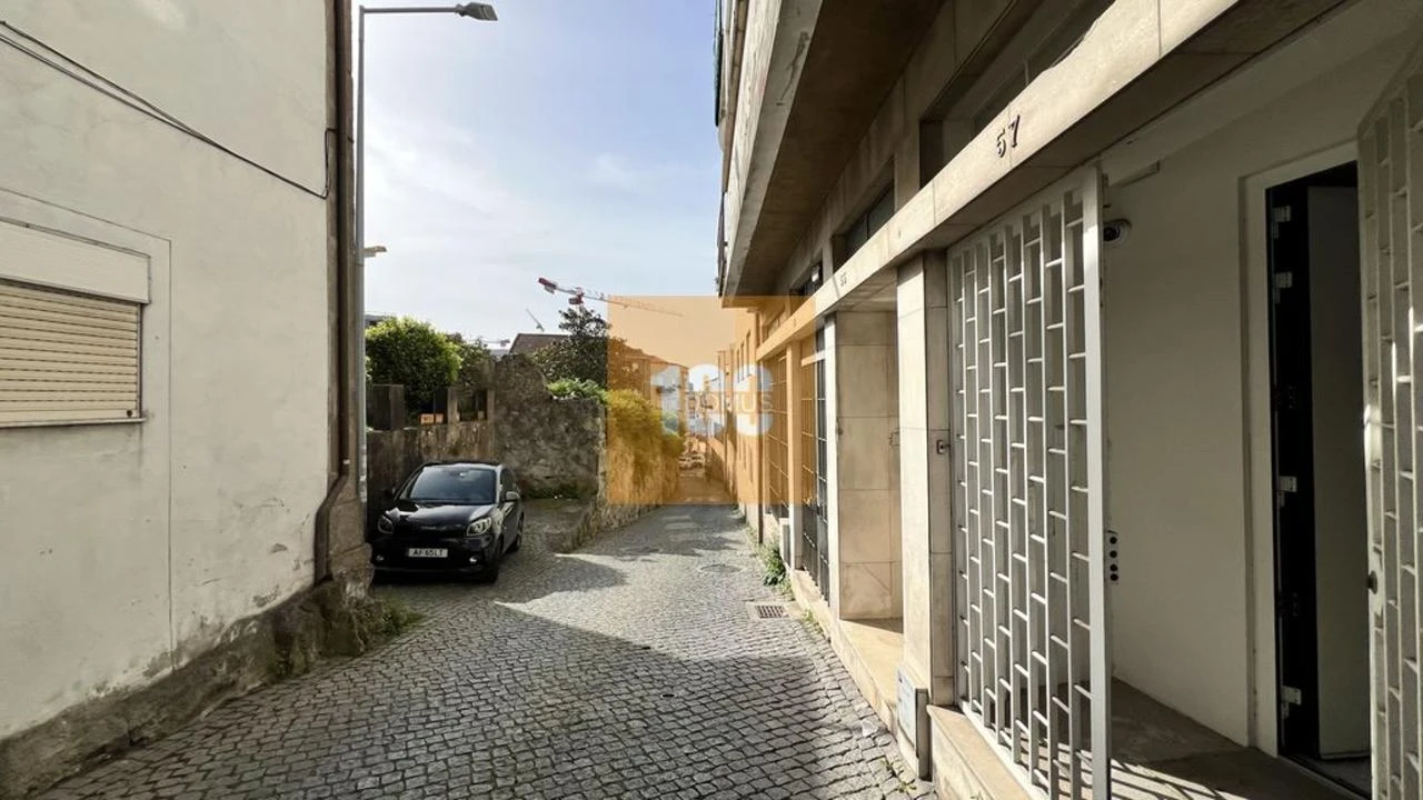 Apartamento T2 para Venda em Lordelo do Ouro e Massarelos Foto 19