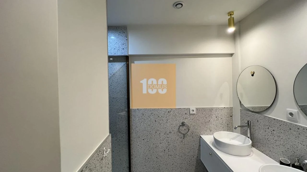Apartamento T2 para Venda em Lordelo do Ouro e Massarelos Foto 6
