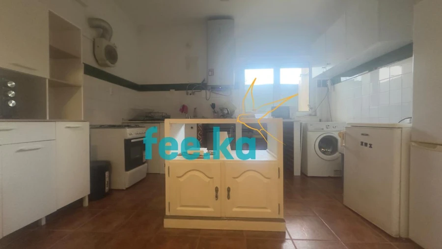 Apartamento T2 para Arrendamento em Castelo Branco Foto 14