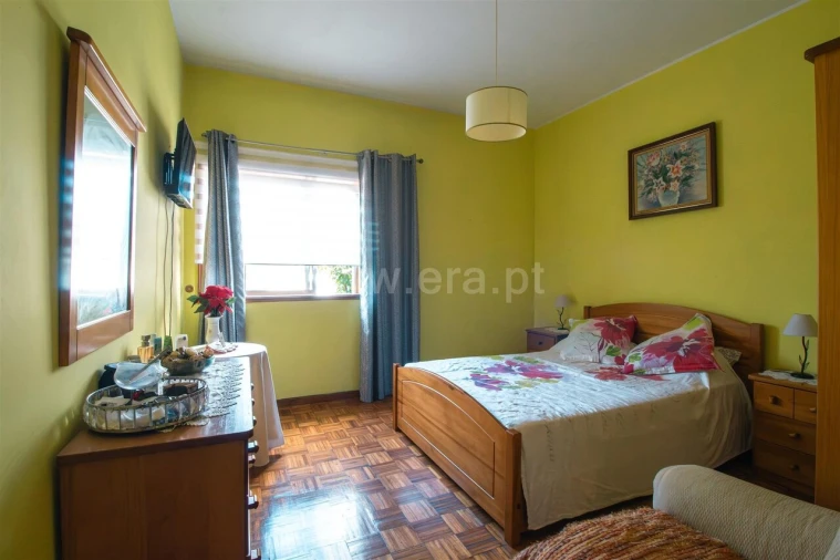 Apartamento T2 para Venda em Oliveira do Douro Foto 11