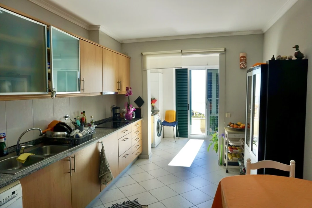 Apartamento T3 para Venda em Caniço Foto 7