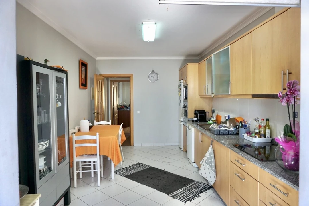 Apartamento T3 para Venda em Caniço Foto 8