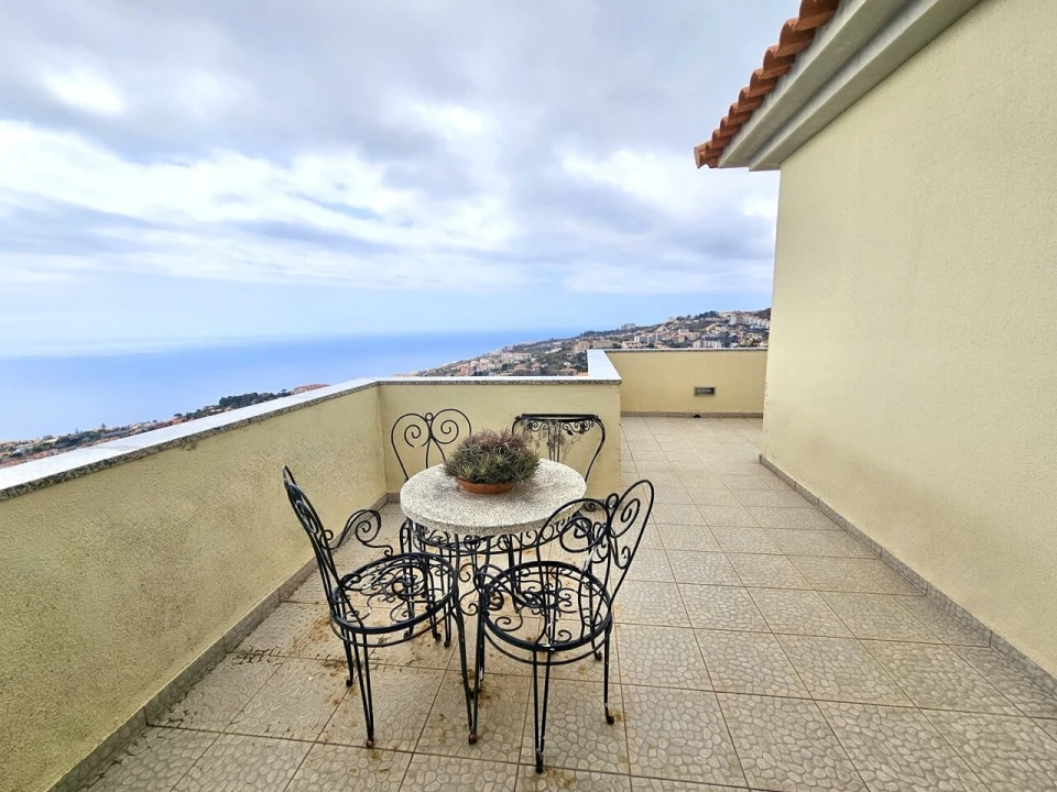 Apartamento T3 para Venda em Caniço Foto 13